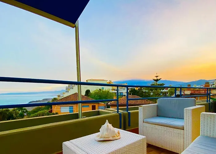 Apartment The Dream - Seafront Loft *