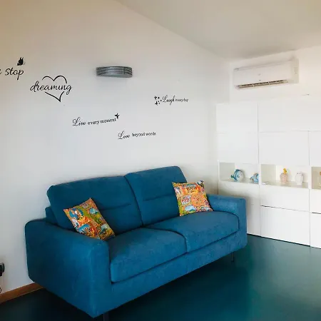 Apartment The Dream - Seafront Loft Giardini Naxos